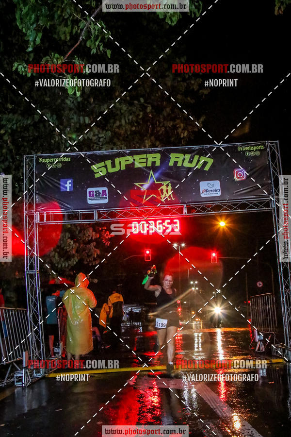 Buy your photos of the eventCorrida Super Run on Fotop