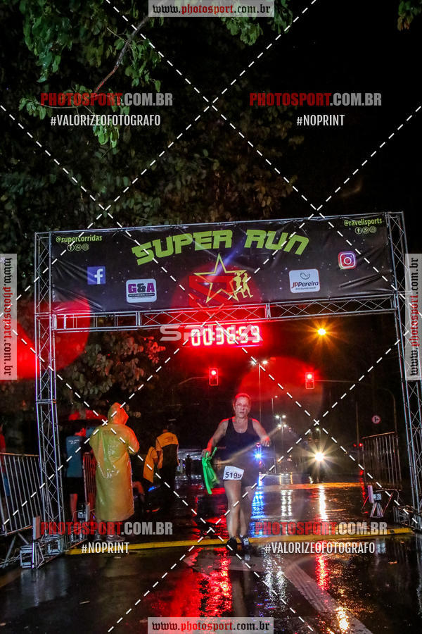 Buy your photos of the eventCorrida Super Run on Fotop