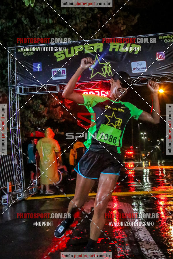 Buy your photos of the eventCorrida Super Run on Fotop