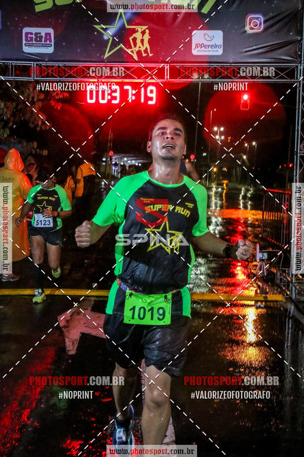 Buy your photos of the eventCorrida Super Run on Fotop