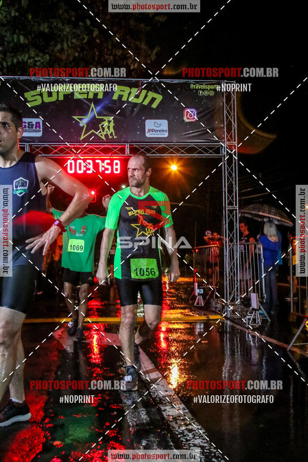 Buy your photos of the eventCorrida Super Run on Fotop