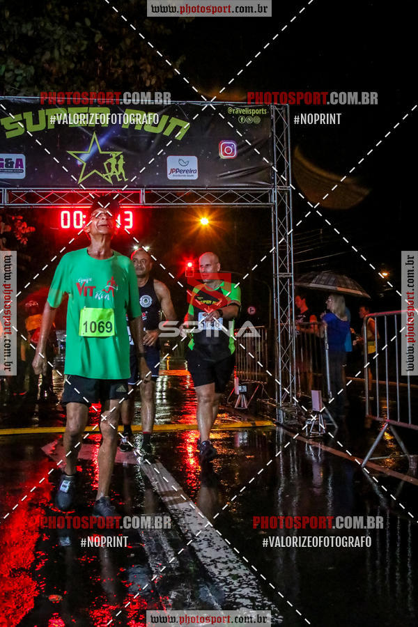 Buy your photos of the eventCorrida Super Run on Fotop