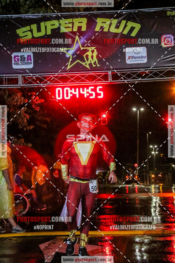 Achetez vos photos de l'vnementCorrida Super Run sur Fotop