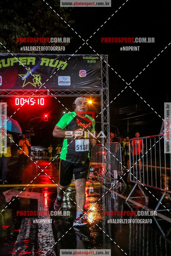 Buy your photos of the eventCorrida Super Run on Fotop