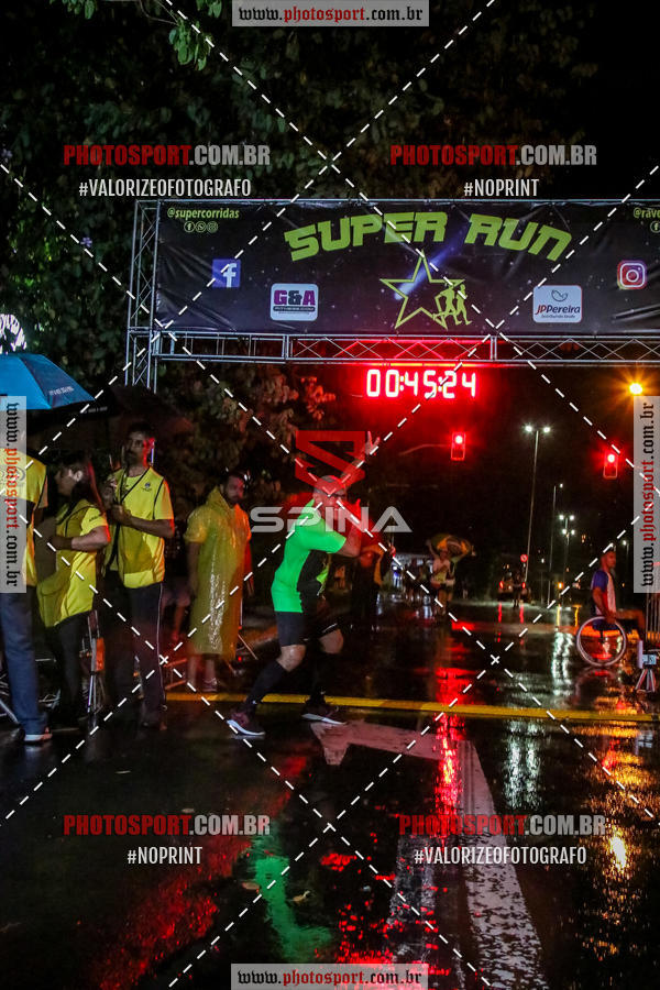 Buy your photos of the eventCorrida Super Run on Fotop