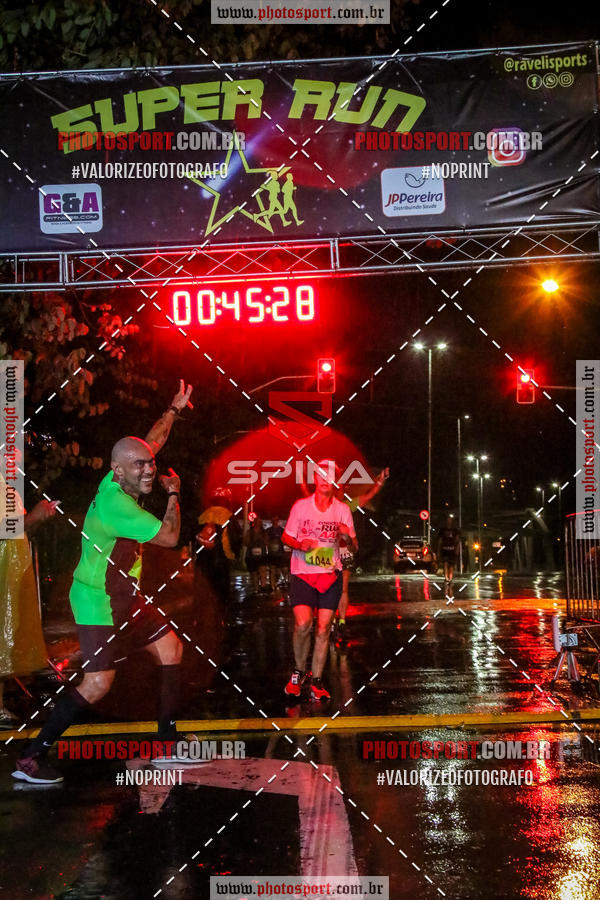 Buy your photos of the eventCorrida Super Run on Fotop