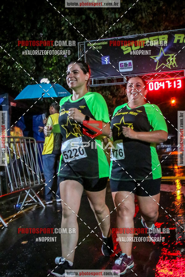 Buy your photos of the eventCorrida Super Run on Fotop