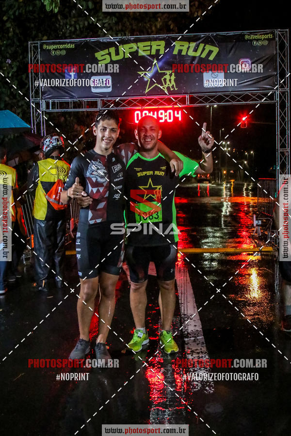 Buy your photos of the eventCorrida Super Run on Fotop