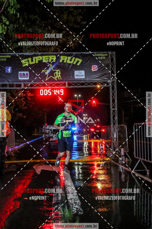 Buy your photos of the eventCorrida Super Run on Fotop