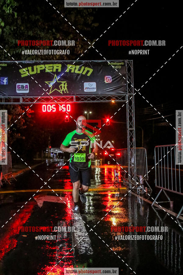 Buy your photos of the eventCorrida Super Run on Fotop