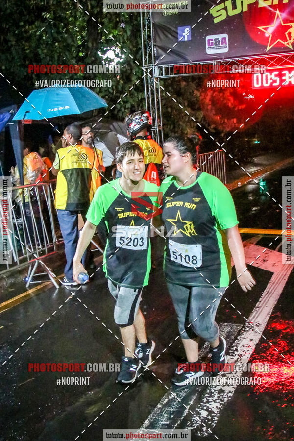 Buy your photos of the eventCorrida Super Run on Fotop