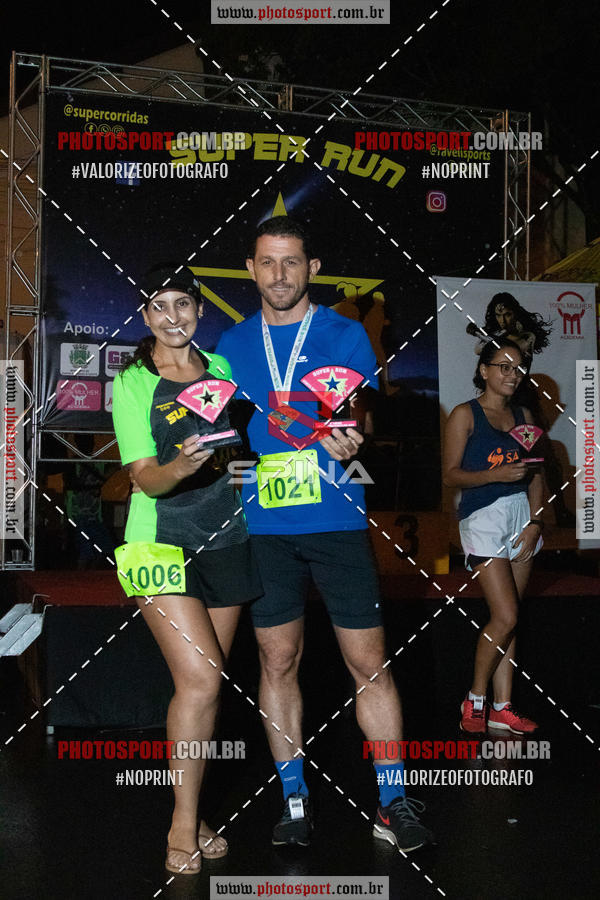 Achetez vos photos de l'vnementCorrida Super Run sur Fotop