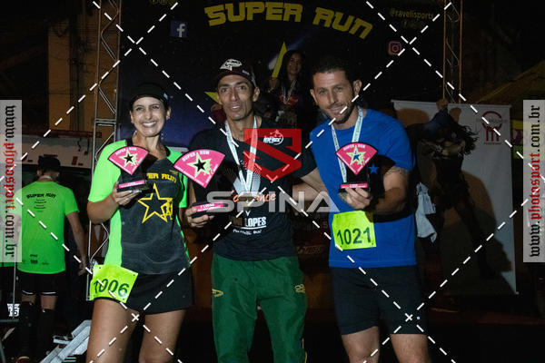 Achetez vos photos de l'vnementCorrida Super Run sur Fotop