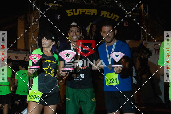 Achetez vos photos de l'vnementCorrida Super Run sur Fotop