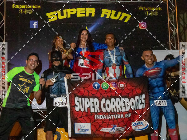 Achetez vos photos de l'vnementCorrida Super Run sur Fotop