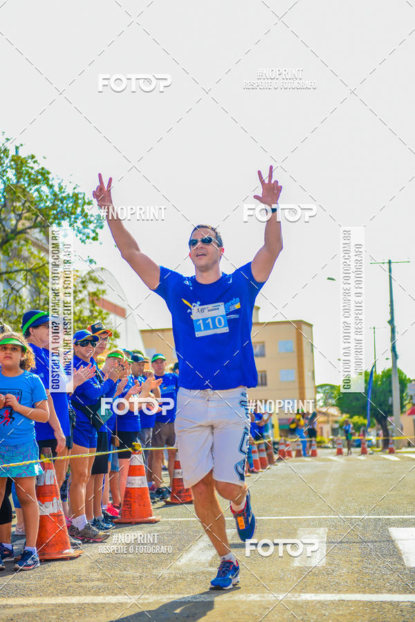 Compra tus fotos del evento6 Movimenta Batatais En Fotop