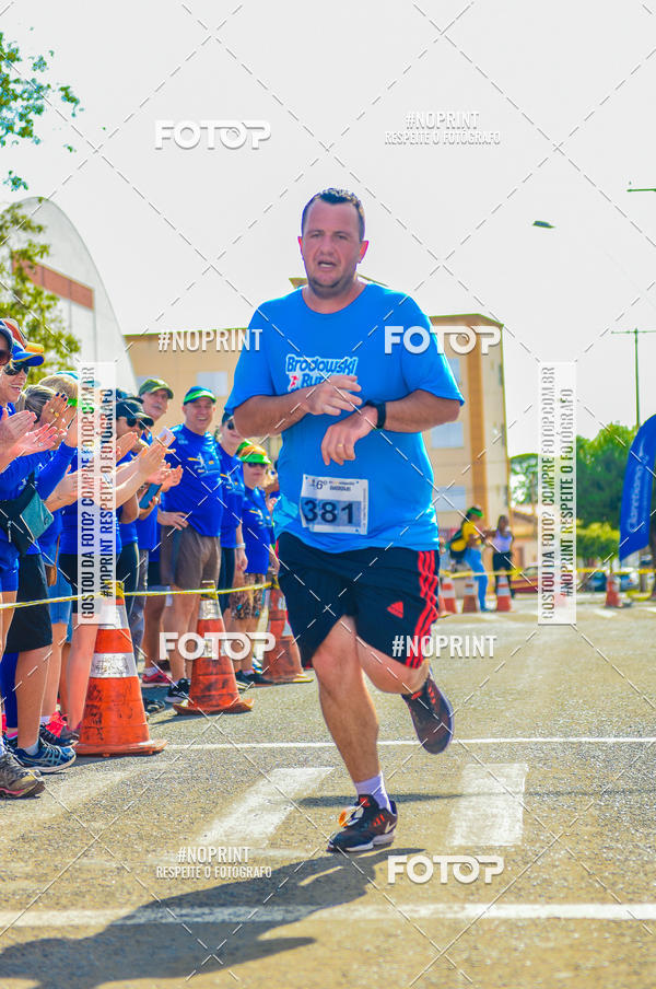 Compra tus fotos del evento6 Movimenta Batatais En Fotop