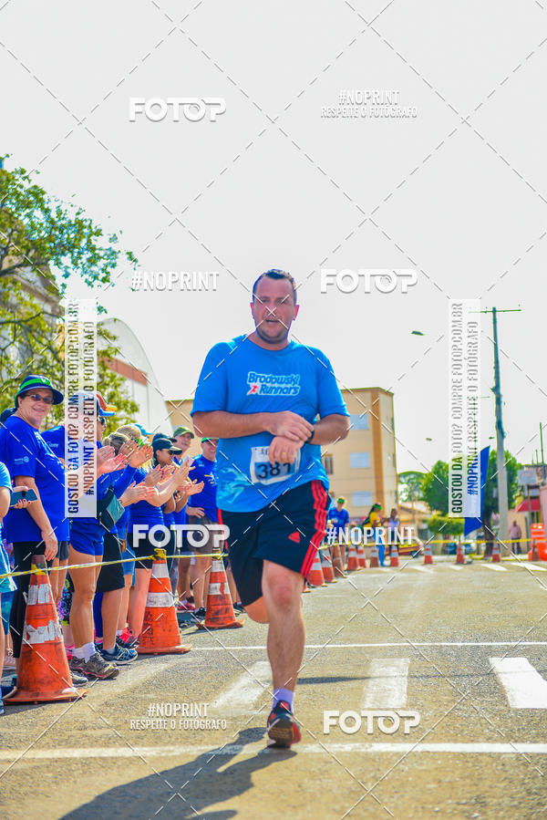 Compra tus fotos del evento6 Movimenta Batatais En Fotop