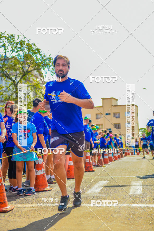 Compra tus fotos del evento6 Movimenta Batatais En Fotop