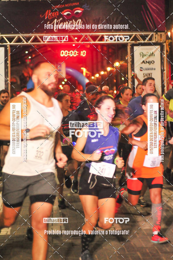 Buy your photos of the eventCORRIDA NORTUNA DE NOVA VENEZA on Fotop