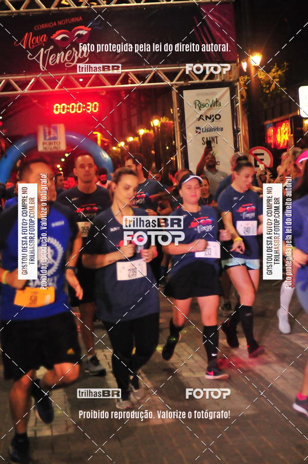 Buy your photos of the eventCORRIDA NORTUNA DE NOVA VENEZA on Fotop