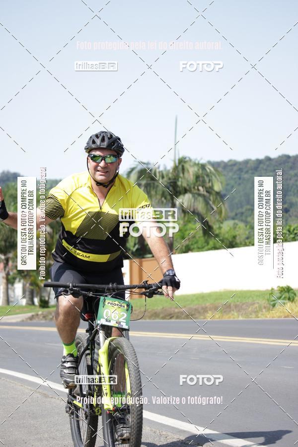 Compre as suas fotos do eventoPhodax 60, 120 e 200km no Fotop