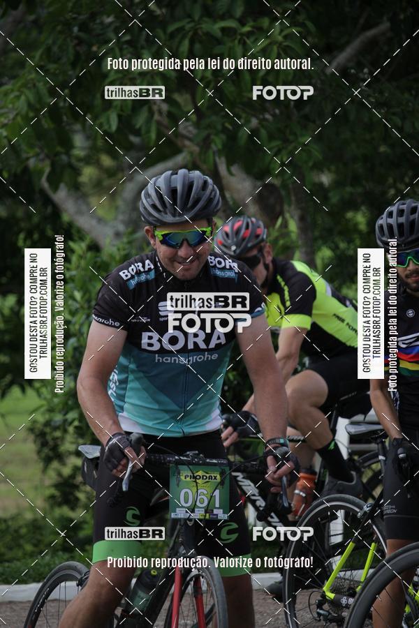 Compra tus fotos del eventoPhodax 60, 120 e 200km En Fotop