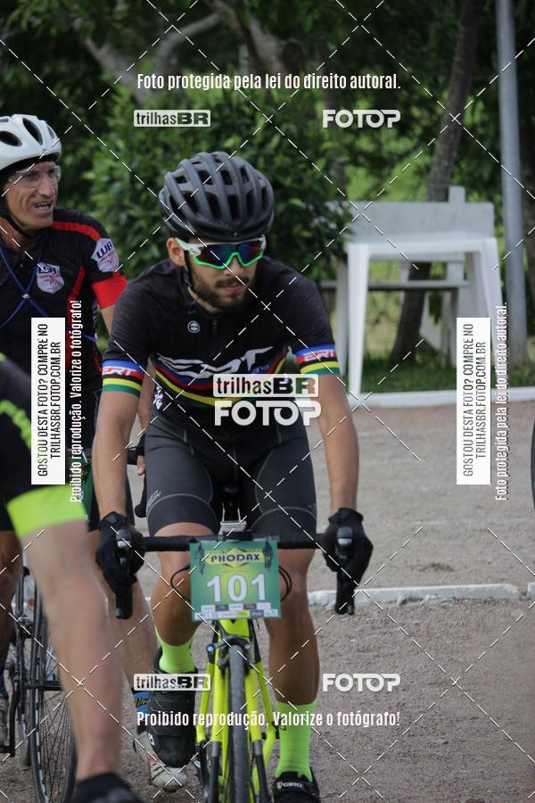 Compra tus fotos del eventoPhodax 60, 120 e 200km En Fotop