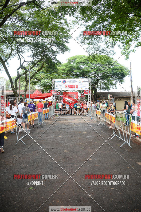 Achetez vos photos de l'vnement4 CORRIDA E CAMINHADA DOS BOMBEIROS EM PROL DA APAE sur Fotop