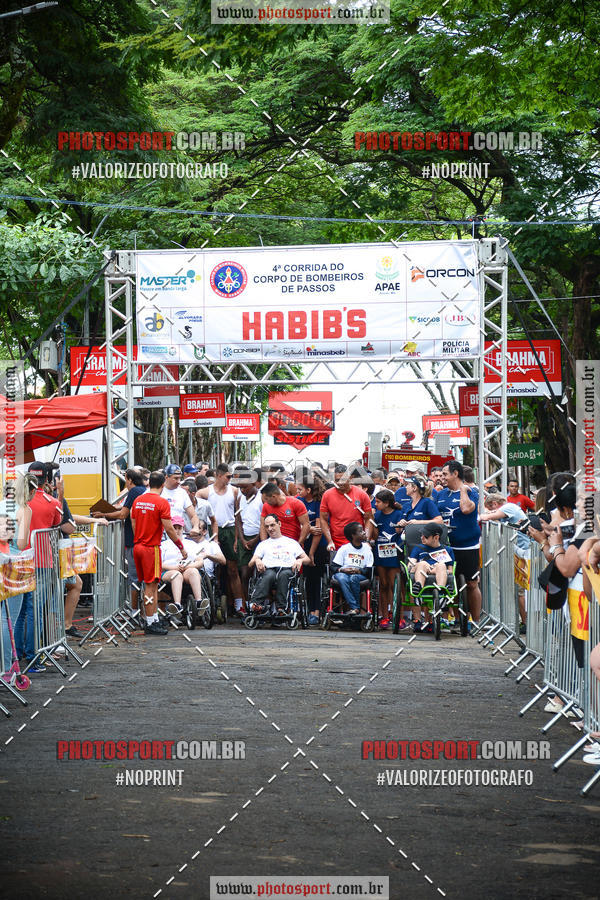 Achetez vos photos de l'vnement4 CORRIDA E CAMINHADA DOS BOMBEIROS EM PROL DA APAE sur Fotop