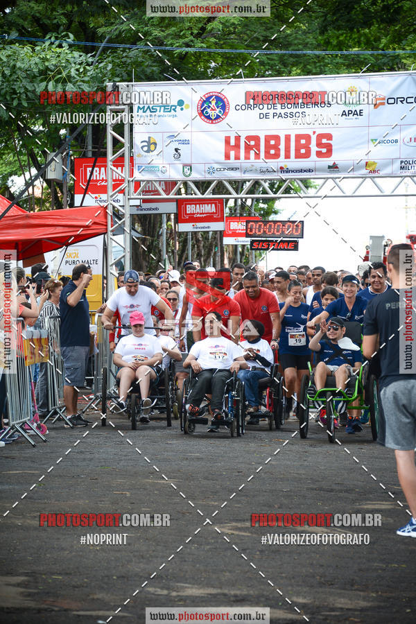 Achetez vos photos de l'vnement4 CORRIDA E CAMINHADA DOS BOMBEIROS EM PROL DA APAE sur Fotop