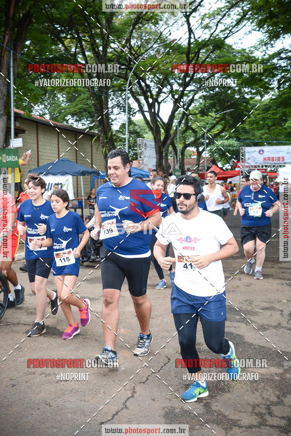 Achetez vos photos de l'vnement4 CORRIDA E CAMINHADA DOS BOMBEIROS EM PROL DA APAE sur Fotop