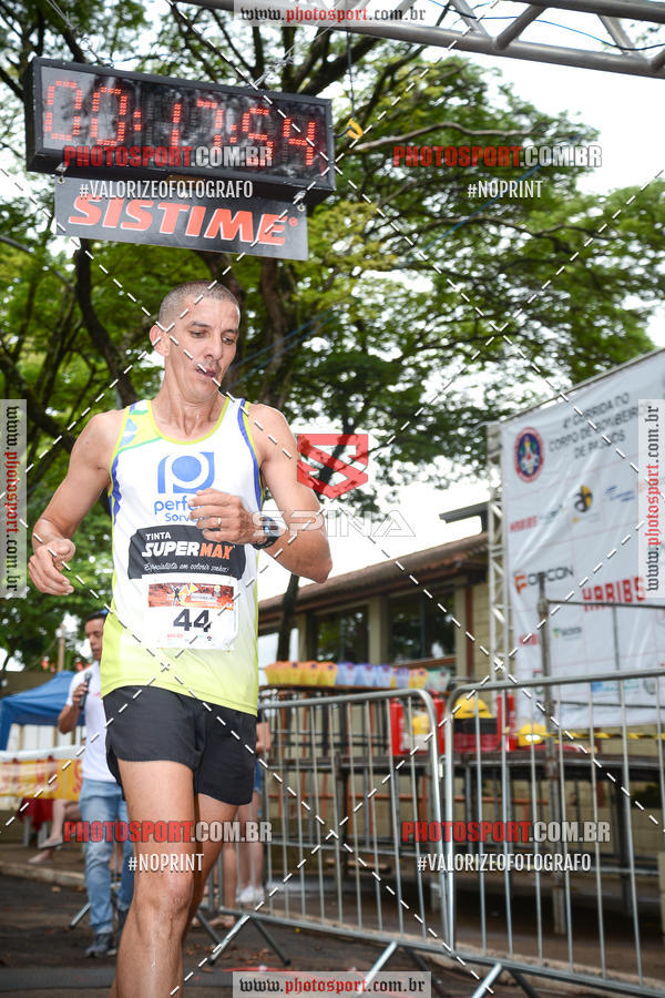 Buy your photos of the event4 CORRIDA E CAMINHADA DOS BOMBEIROS EM PROL DA APAE on Fotop