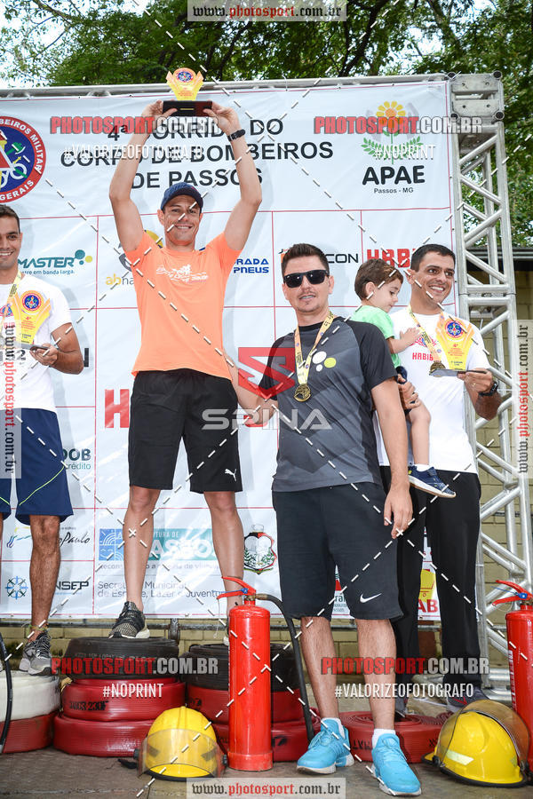 Buy your photos of the event4 CORRIDA E CAMINHADA DOS BOMBEIROS EM PROL DA APAE on Fotop