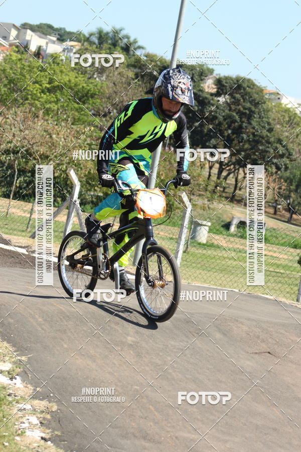 Buy your photos of the event4a. Etapa da Copa Brasil de BMX Race on Fotop