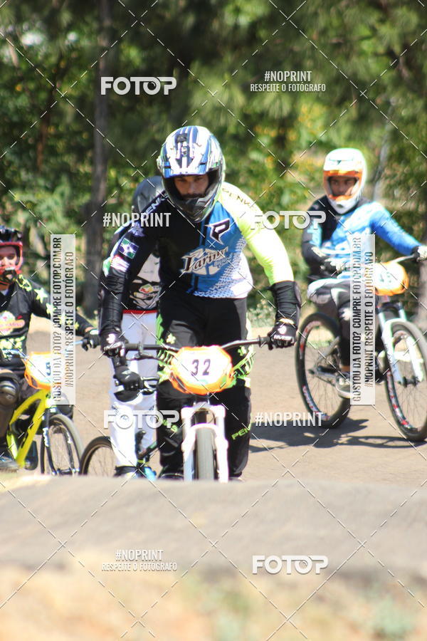Buy your photos of the event4a. Etapa da Copa Brasil de BMX Race on Fotop
