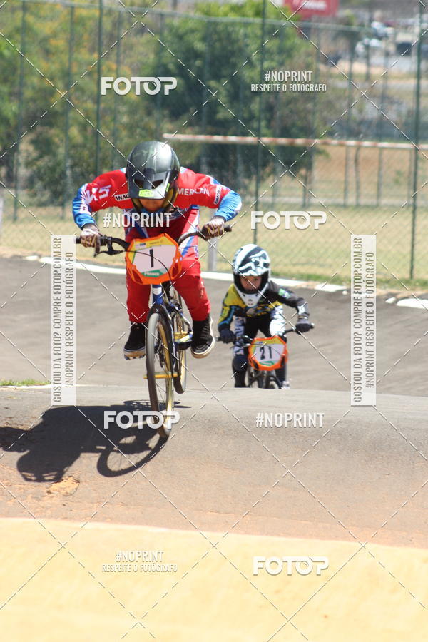 Achetez vos photos de l'vnement4a. Etapa da Copa Brasil de BMX Race sur Fotop