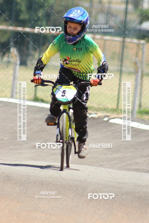 Achetez vos photos de l'vnement4a. Etapa da Copa Brasil de BMX Race sur Fotop