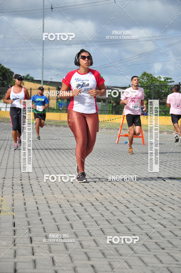 Buy your photos of the event1� Corrida do Outubro Rosa - Recife - PE on Fotop