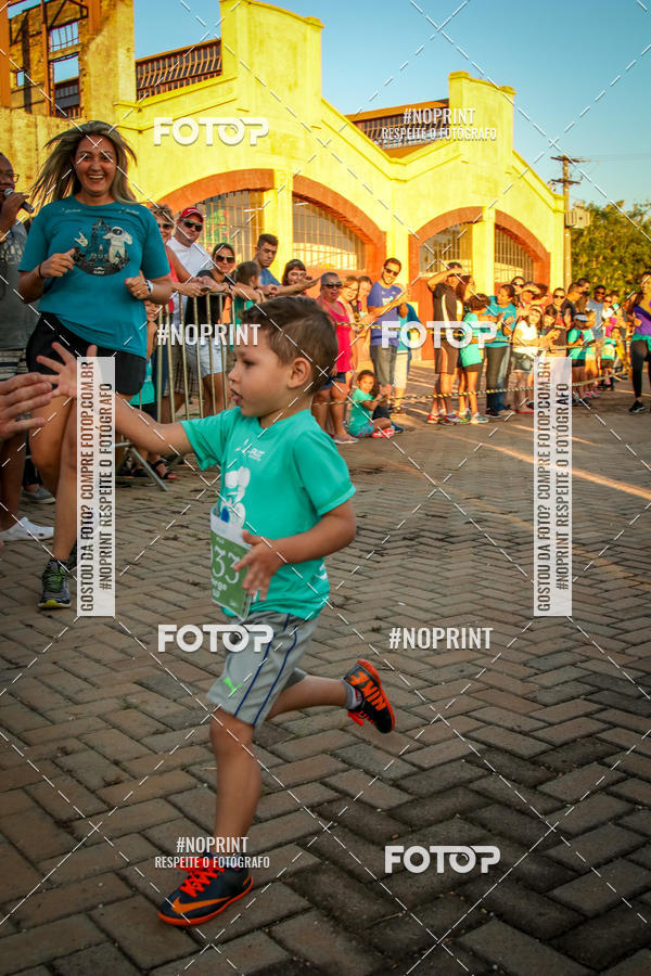 Buy your photos of the eventCorridinha Claus Sports  on Fotop