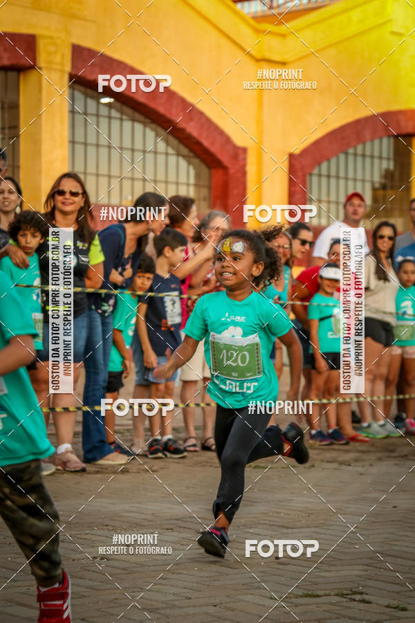 Buy your photos of the eventCorridinha Claus Sports  on Fotop