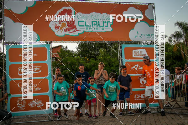 Buy your photos of the eventCorridinha Claus Sports  on Fotop