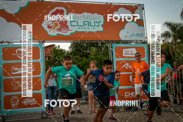 Buy your photos of the eventCorridinha Claus Sports  on Fotop