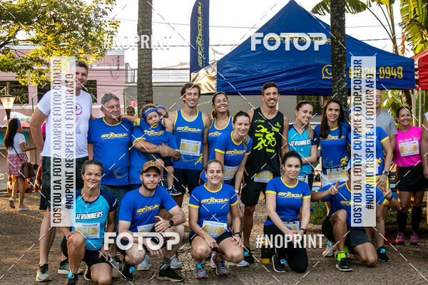 Buy your photos of the event64 Corrida da Virada 2019 on Fotop