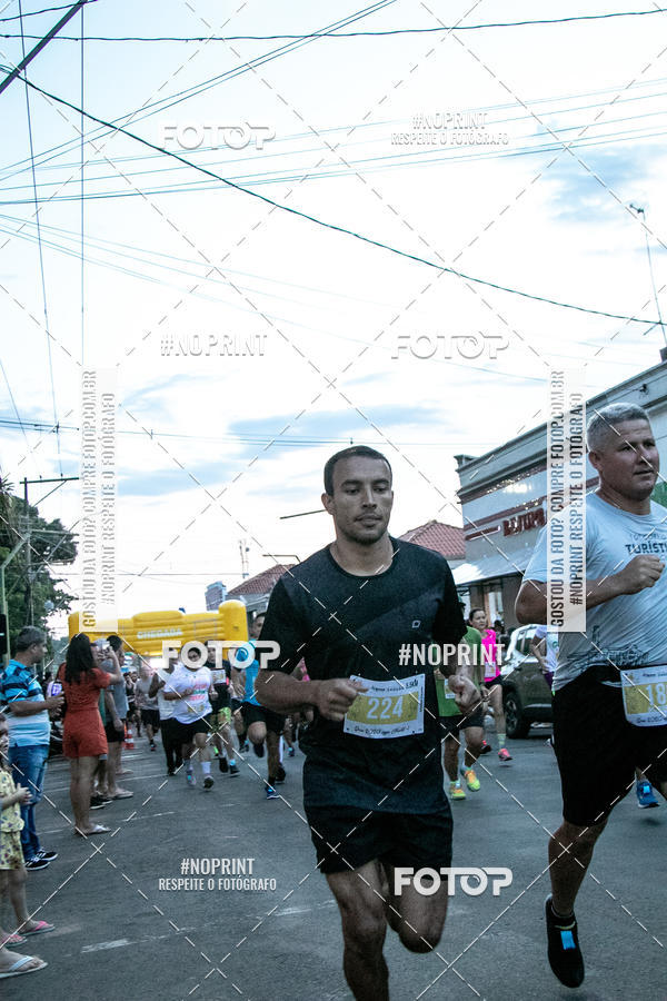 Buy your photos of the event64� Corrida da Virada 2019 on Fotop