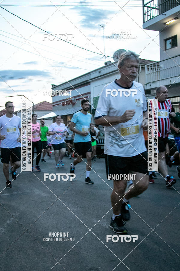 Buy your photos of the event64� Corrida da Virada 2019 on Fotop