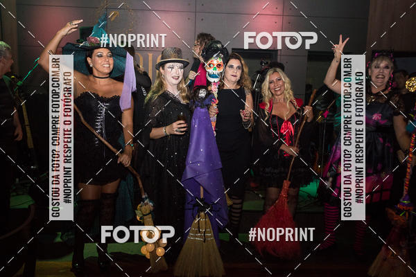 Buy your photos of the eventHalowee - Ladies Of The Road 2019 on Fotop