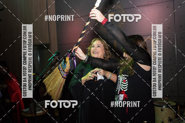 Buy your photos of the eventHalowee - Ladies Of The Road 2019 on Fotop