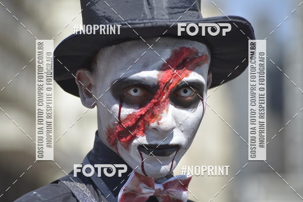 Buy your photos of the eventZombie Walk SP 2019 - Equipe ASI on Fotop