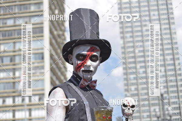 Buy your photos of the eventZombie Walk SP 2019 - Equipe ASI on Fotop